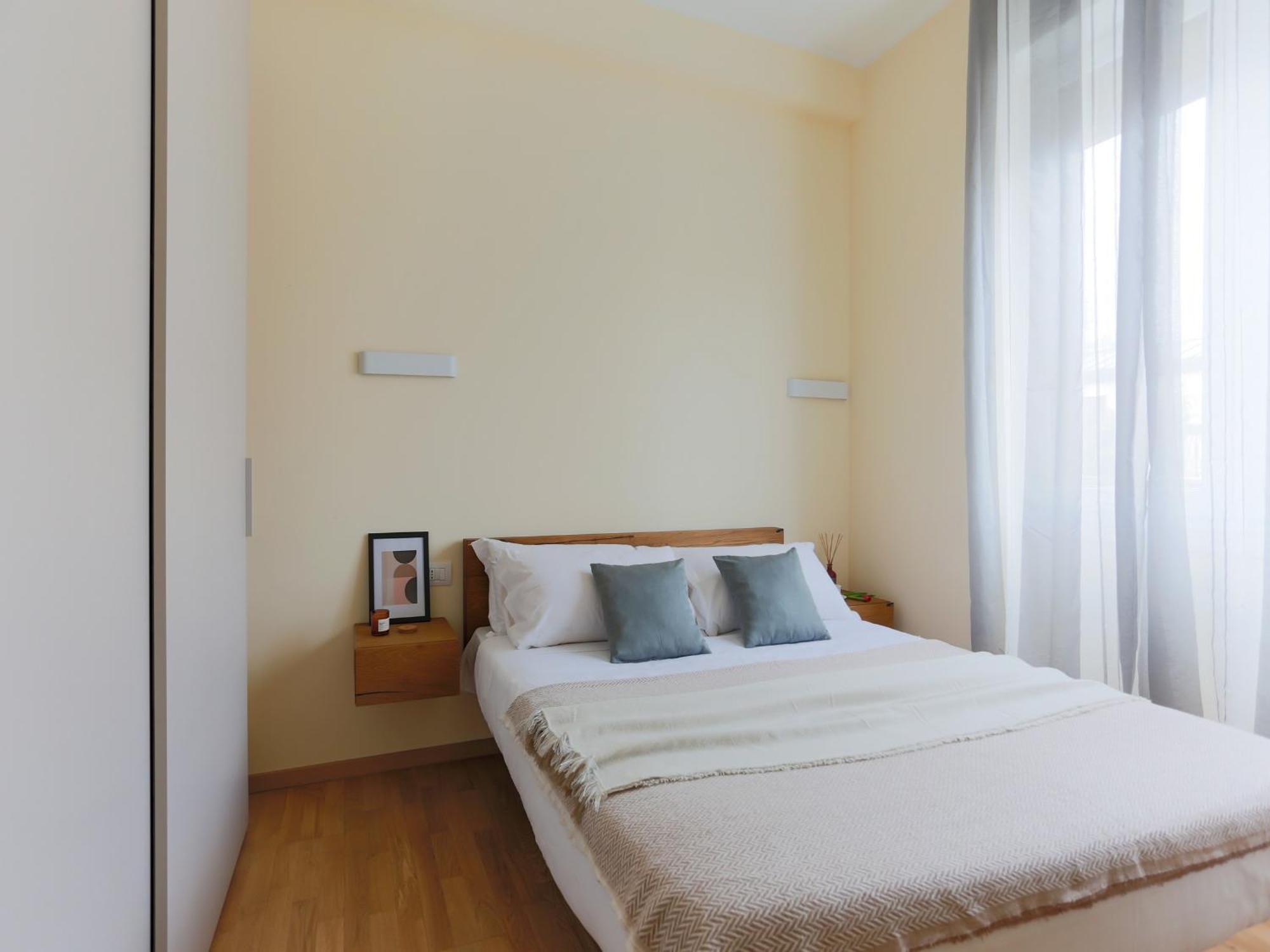 The Best Rent - Bright One-Bedroom Apartment In Corso Vittorio Emanuele II Milan Extérieur photo